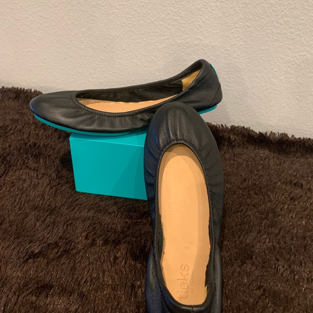 Tieks classic black leather with teal trim